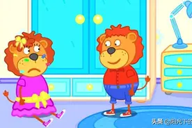 小狮子和姐姐玩吹泡泡游戏图片