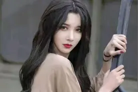 女装大佬变真小姐姐，她做出勇敢的选择，没人不让她去女厕了吧图片