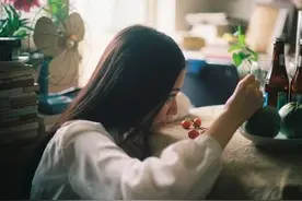 不愿为你花钱的男人，该不该离开？钱与爱，该不该听“专家”的？图片