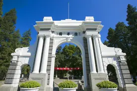 2021清北录取名单出炉，北京718人考进清华北大，出自20所中学图片