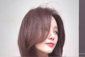 新时尚发型23款，无论长短都心动，让你美到心儿怦怦跳图片