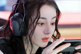 热巴遭到网友质疑，演技“尴尬”不能胜任女主，根本就无戏可拍？图片