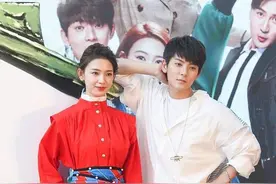 陈瑶的腿又细又长，穿红色连体裤秀美腿，秒变18岁少女样儿图片