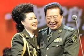 如果不是孽子李天一，梦鸽嫁给大27岁的李双江，还是很幸福的图片