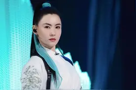 张柏芝三胎儿子出生证遭曝！生父栏竟为空，娱记违法泄露或被判刑图片