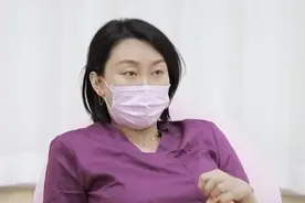 “沙发是剖宫产的最大元凶”？怀孕时需避免的几大姿势，不能大意图片