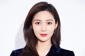 他们生活中是夫妻，剧中是母子，现有一对双胎儿子，可谓人生赢家图片