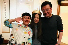 “大风车”的金龟子还记得吗？嫁给王宁33年，为何还被嫌弃呢？图片