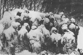 1902年，210人进山军训，回来时却仅剩11人，发生了什么？图片