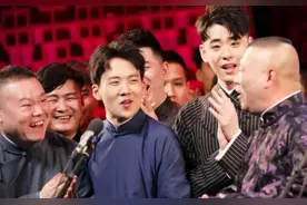 4大“段子手”明星，南薛北张不分伯仲，46岁音乐诗人在列图片