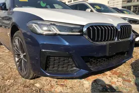 新款宝马5系提车，落地66万，2.0T+8AT，比A6帅气图片