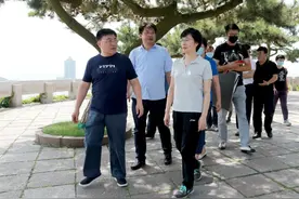 赵燕调研山头公园整治工作图片