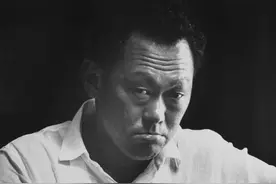 新加坡独立时，华人商会建议将汉语定为国语，李光耀：除非打倒我图片