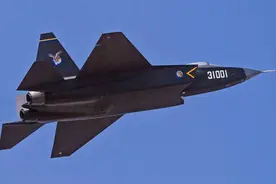 FC-31编号变“歼21”？改名等于上户口，空军会采购吗？图片