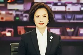 央视主播徐俐宣布退休！晒9张美照引不舍，曾携儿子二婚嫁名门图片