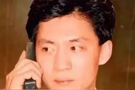中国第一个办手机号的人，号码随便怎么挑，他当年选了什么号？图片