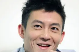 让造谣者“闭嘴”：摄影之外的陈冠希，是个好华人、好演员图片