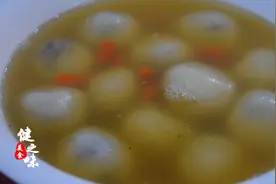 黑芝麻汤圆好吃有诀窍，教你简单的家庭做法，不 黏手不扒团图片