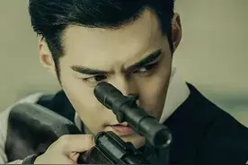 没有“总裁命”就别硬演，这6位自带总裁气质男星，演霸总迷死人图片