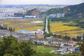 明年起，“新规”下，3类宅基地或开始收费，农村有房子的要留意图片