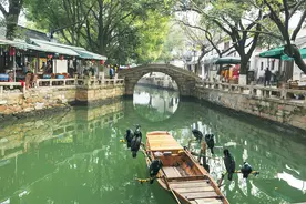 大三男生自述：开民宿、娶校花，一次同里之行让我人生开了挂图片