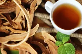 “隔夜茶”毒如蛇，喝了会中毒还会得癌症？一个实验告诉你真相图片