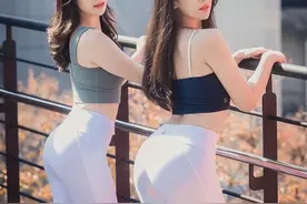 小说：我假装出差，却提前回家，在酒店对面用望远镜偷偷观察妻子图片