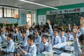 冠城七中，家校携手，共育新人，并肩同行，决胜中考图片