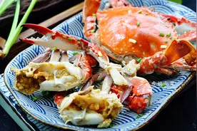 梭子蟹6吃法，蒜蓉或咖喱，炖粥或焗饭，一个比一个好吃图片