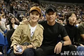 网友爆出孙俪过去？邓超得知真相后提出离婚，双方恩爱辟谣图片