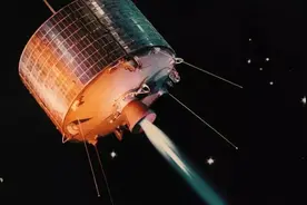 失联40多年的卫星突然之间出现，向地球发送信号，被谁操控了？图片