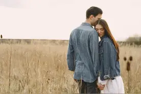 在男人眼里，女人的廉价，始于三种“频繁”图片