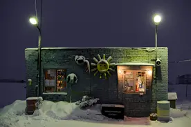 怎么渡过40天见不到太阳的日子-摩尔曼斯克极夜的生活图片