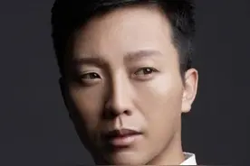 李玉刚的励志人生，和他生命中爱过的一个重要女人图片