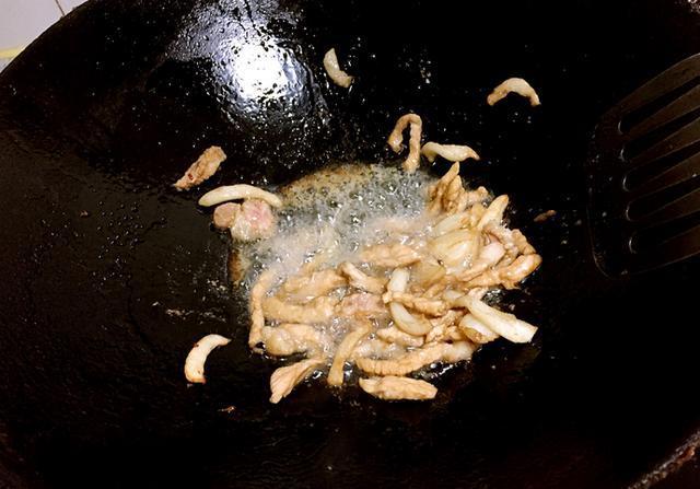 夏天少吃猪肉多吃它，2元1斤富含蛋白质和氨基酸，补充能量又下饭