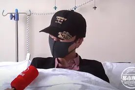 女子花近12万做胸部整形，3天后就出现溃烂，她说：一边没办法哺乳图片