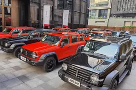 坦克300与号称“地表最强SUV”的切诺基轨道鹰相比又如何图片