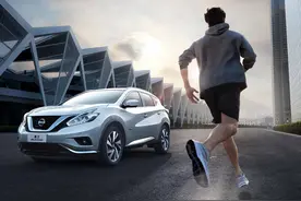 楼兰曾搭载3.6L V6引擎，现2.5T+48V混动动力感人，主打高端舒适图片