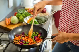 古代神器篇｜铁锅——解锁中华美食封印，开辟丰富多样的饮食之路图片