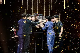 “复活赛输给RNG都怪我”，RNG夺冠后JKL公开道歉！玩家态度反转图片