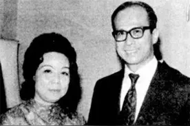 庄月明墓地大年初一被盗，李嘉诚请来的风水大师称：你亡妻死得惨图片