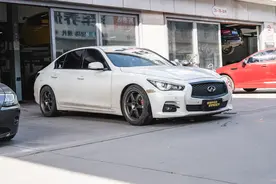 英菲尼迪Q50L更换STOPTECH ST40刹车片，摩特8100全合成机油图片