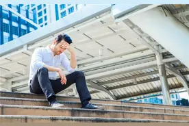 一个失信被执行人，一无所有，现在有哪些切实可行的挣钱途径？图片