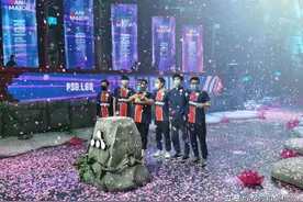 LGD痛失TI10冠军，背后真相曝光：主教练八师傅可能做了手脚图片