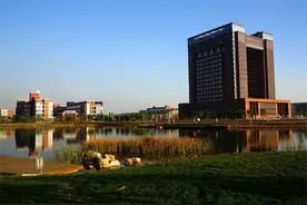 中国医科大学领导团队成员图片