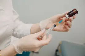 慢性乙肝能治愈吗？专家：目前已经实现临床治愈，不必终身服药图片