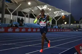 27分47秒04，莫·法拉赫无缘东京奥运 但我们依然爱他图片