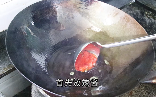 羊肉这样吃才叫爽，配方和诀窍都教给你，羊肉不膻不腻，好吃过瘾