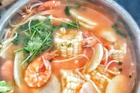 冬阴功汤太好喝了！汤色佳，口感好，不粘稠，味道好图片
