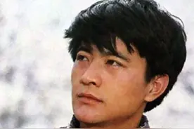 人生续集：高加林二爸回高家沟过年，他哥俩的对话令人心酸又感动图片